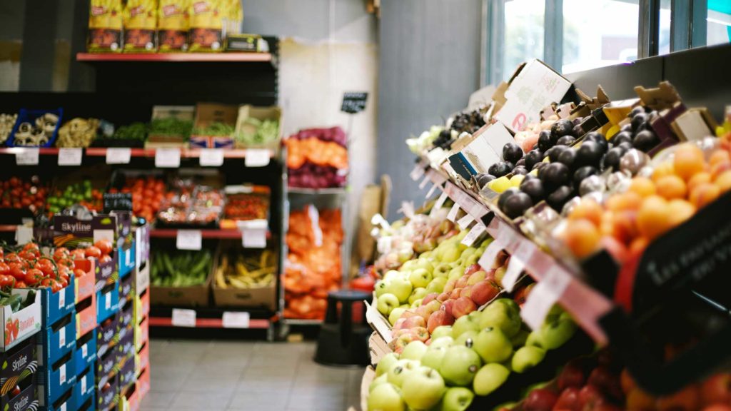 Nearest-Grocery-Stores-and-Pickup-Points-Right-Away-on-LifeHackUs