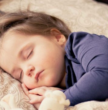 Best-Sleeping-Tips-for-Your-Kids-with-Ease-on-lifehack