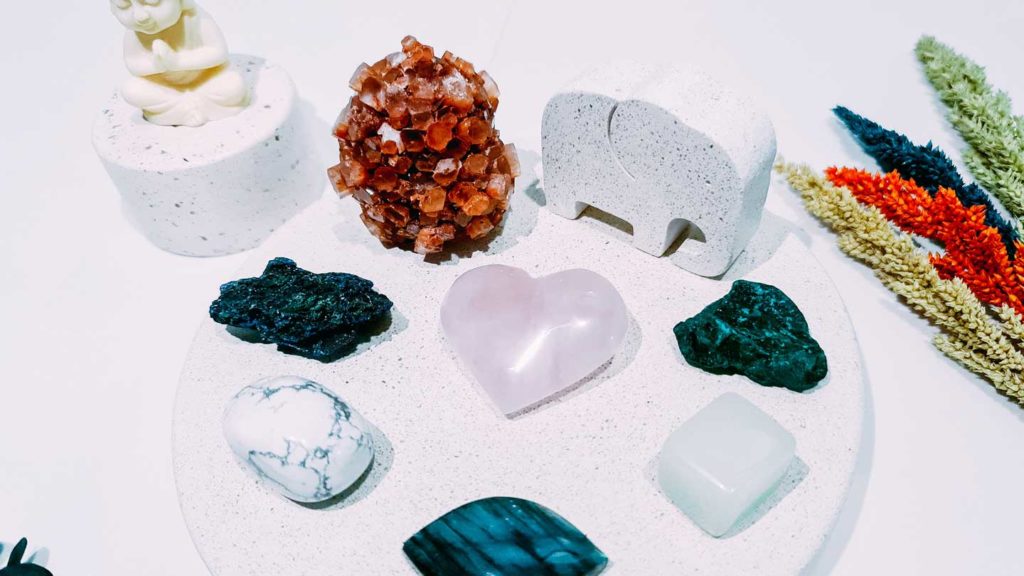 A-Quick-Guide-on-How-to-Begin-Your-Healing-Crystal-Collection-on-lifehack