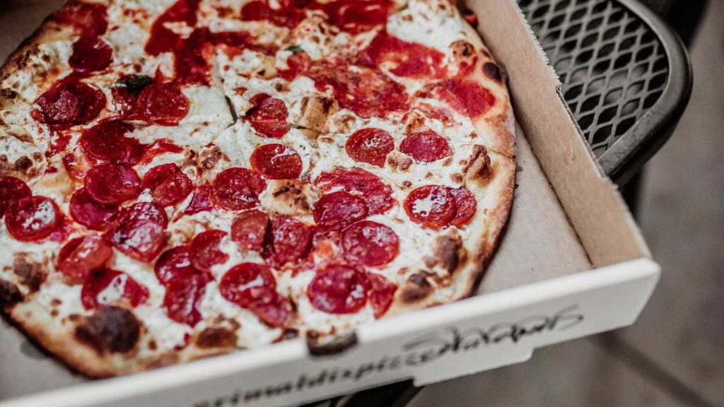 Can-You-Put-Your-Pizza-Box-in-the-Oven-for-Reheat-on-lifehack