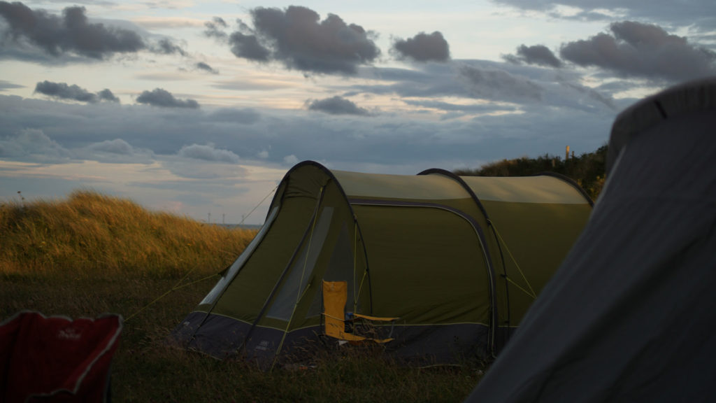 Some-Benefits-of-the-Pop-Tents-On-LifeHackUs